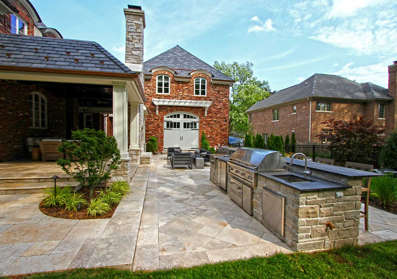 Fire pit entertainment area